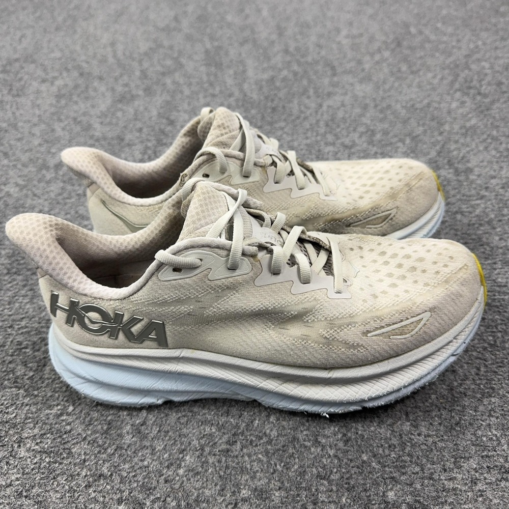 Hoka One One Clifton 9 Shoes Womens Size 9.5 Beige Running Sneakers 1127896 NGVM